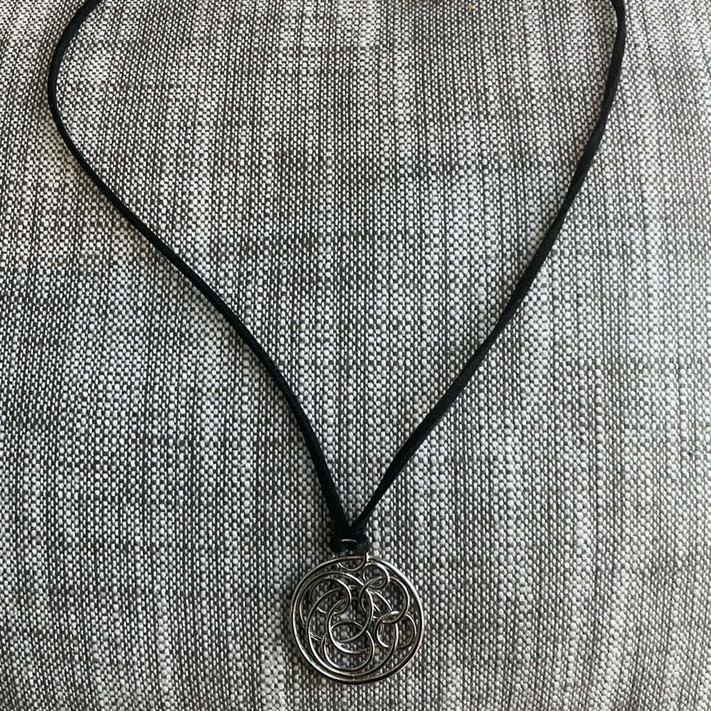 Silver circular necklace costume Lia Sophia